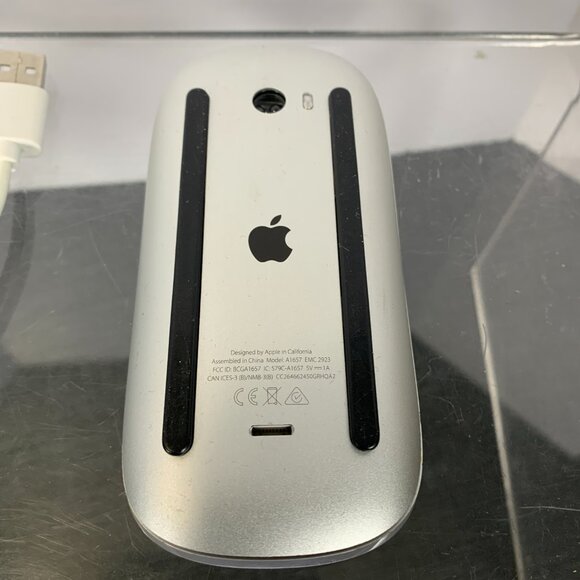 Apple Magic Mouse 2 Wireless Mouse A1657 White - Picture 3 of 5